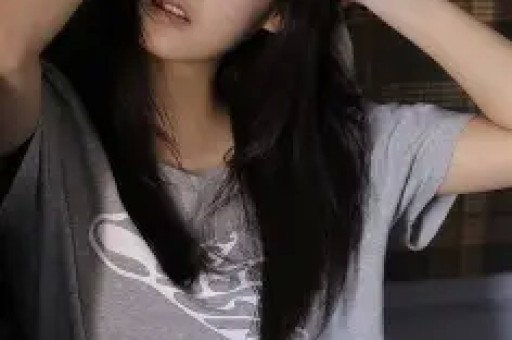 刘涛弯腰7秒上热搜：娱乐圈人设塌了真实值钱了