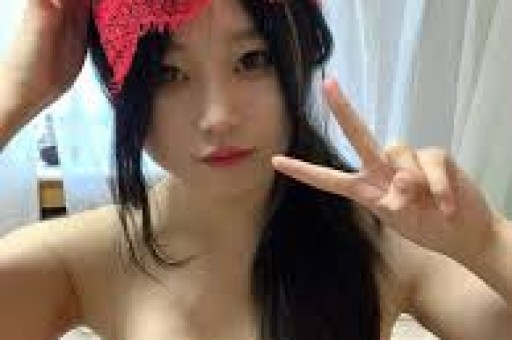 李小璐：塌房10年终于后悔了